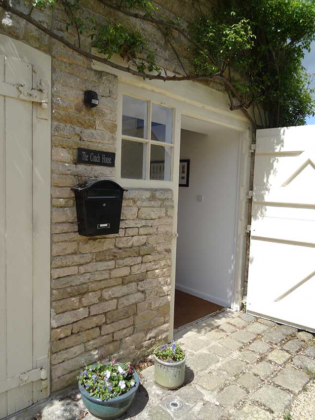 The Coach House flat exterior